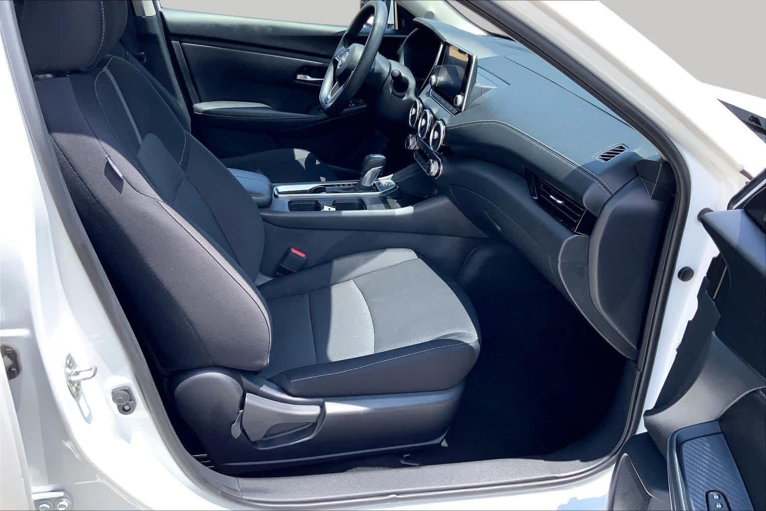 Used 2025 Fresh Powder Nissan SV image 9