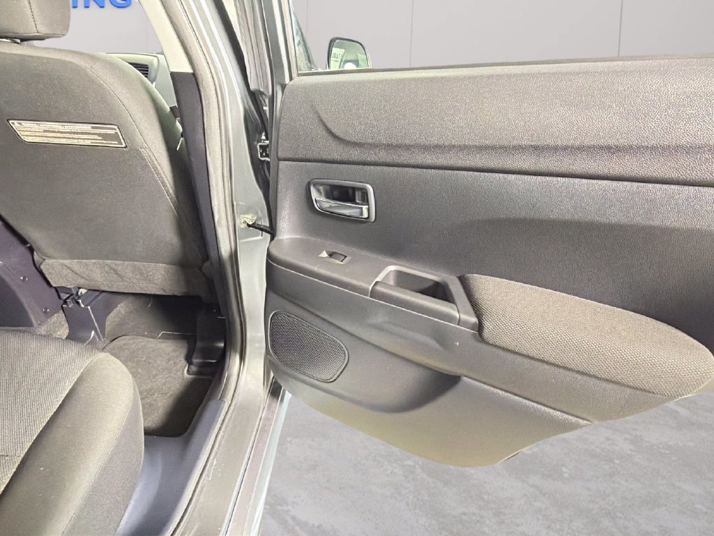 Used 2011 Gray Mitsubishi ES image 32