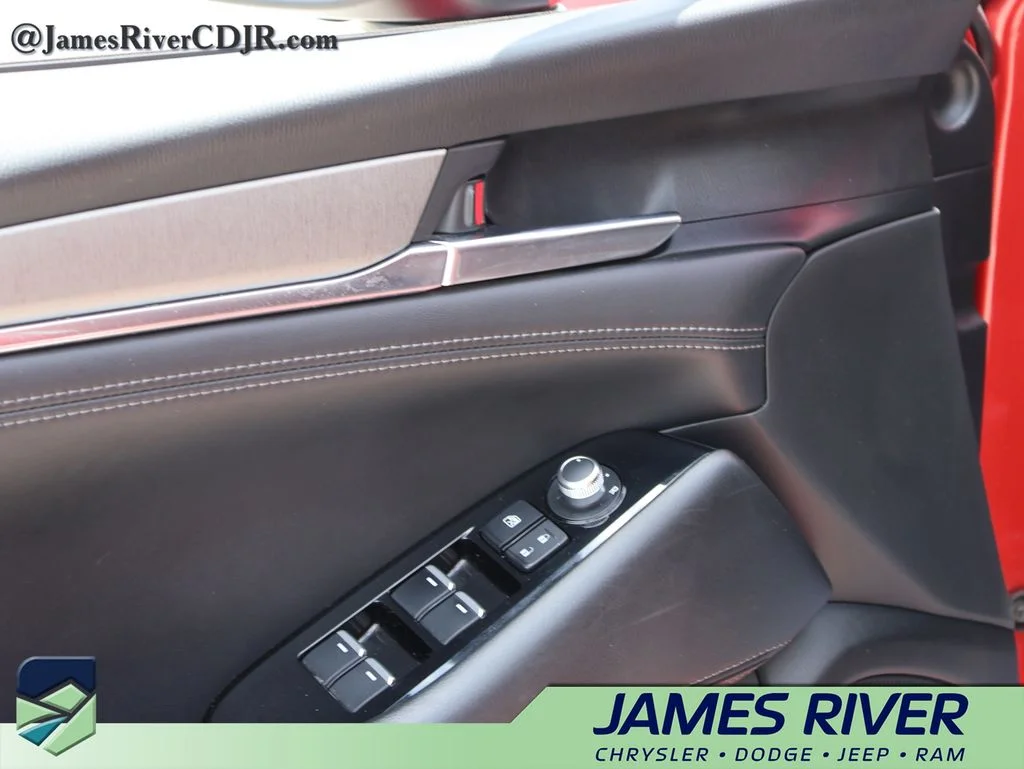 Used 2018 Red Mazda Sport image 21