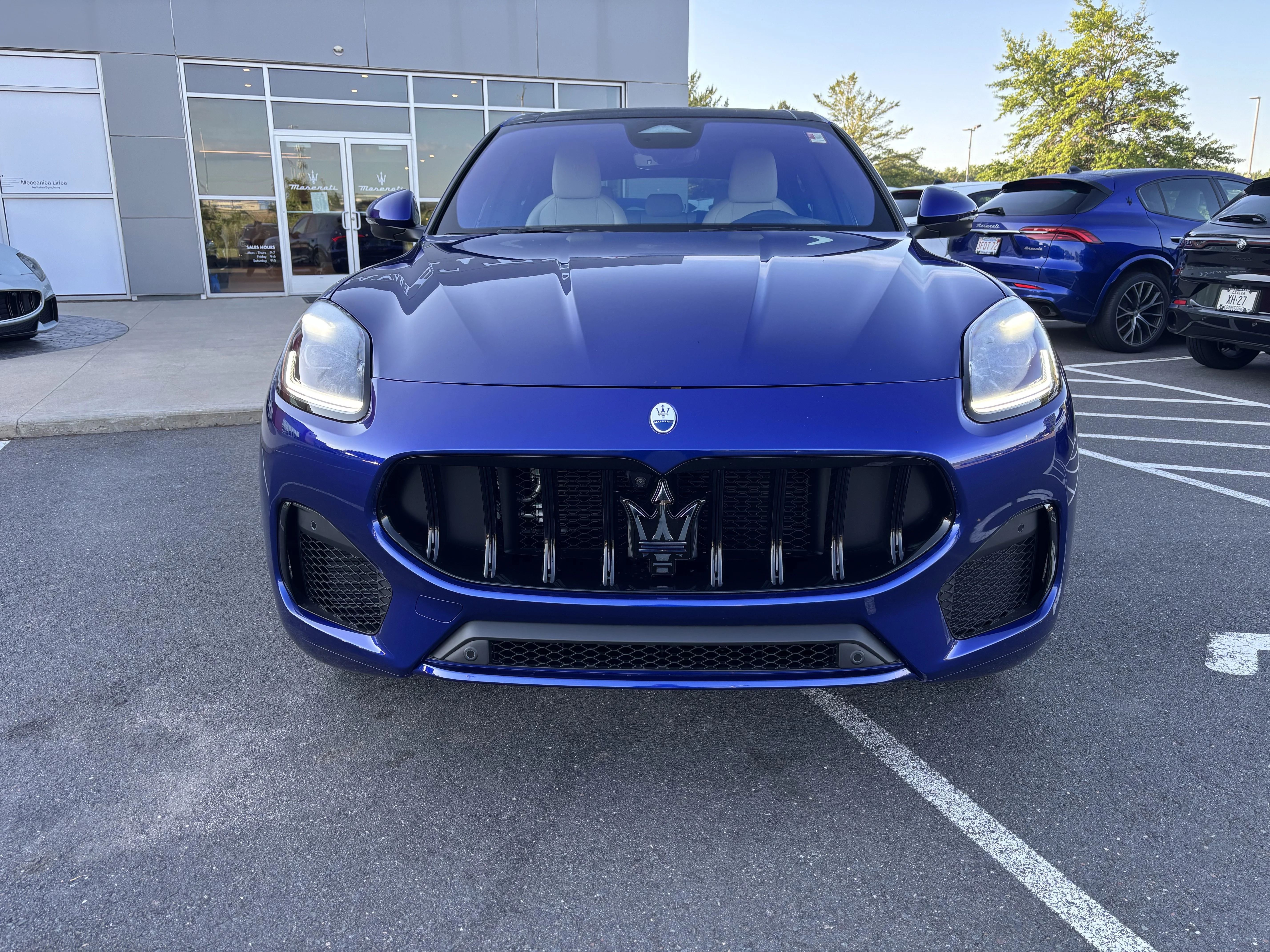 New 2026 BLU INTENSO Maserati Modena image 11