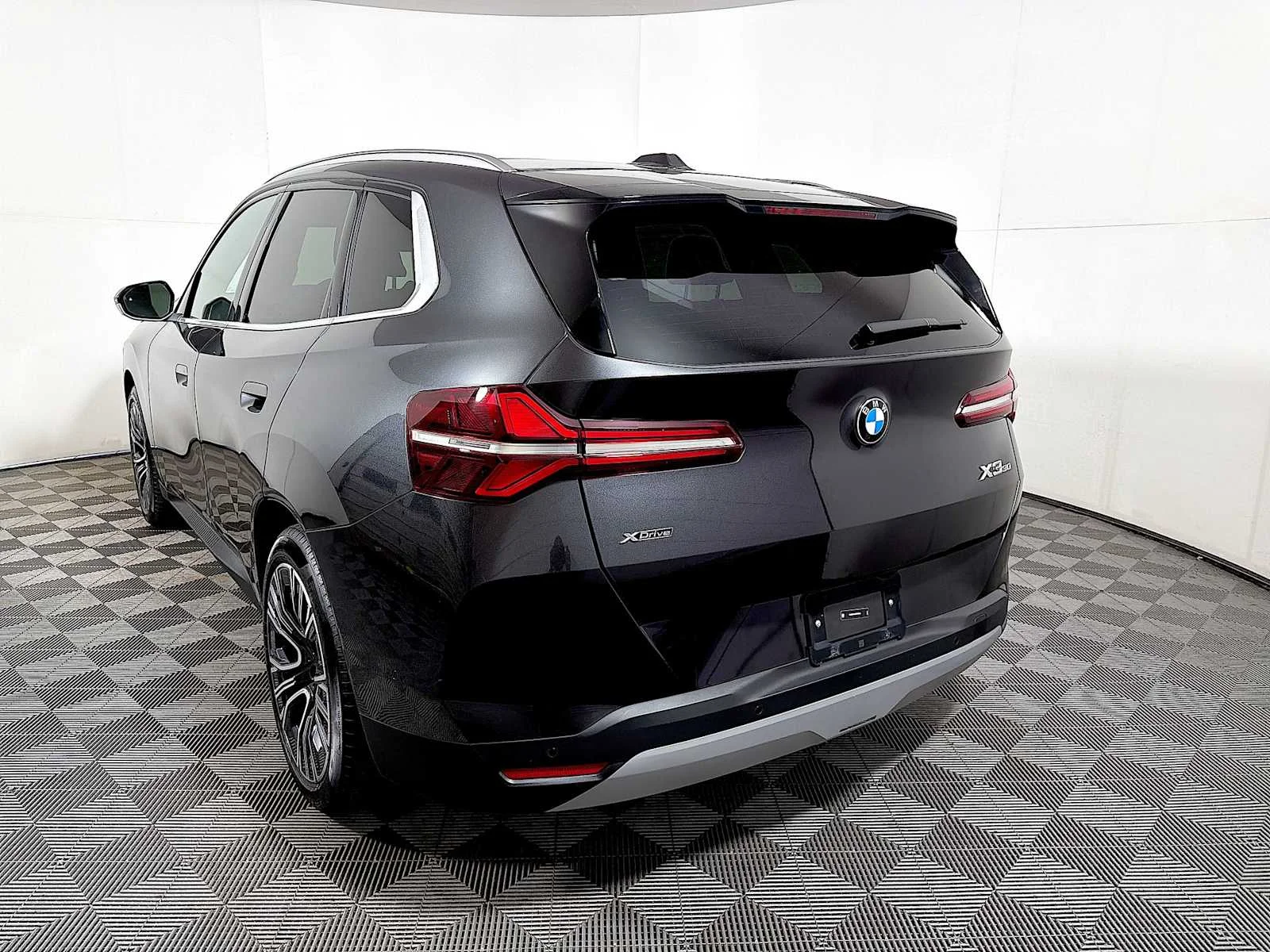 Used 2026 Dark Graphite Metallic BMW 30 xDrive image 5