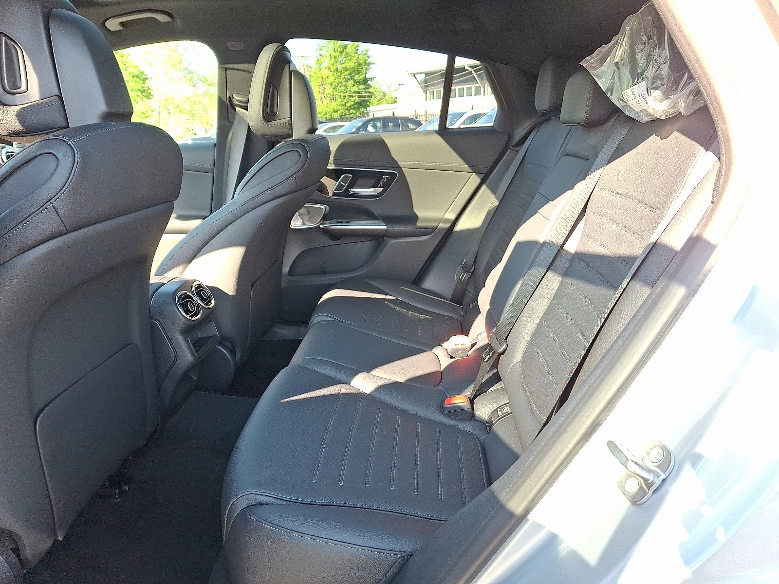 New 2026 Cirrus Silver Metallic Mercedes-Benz GLC 300 image 21