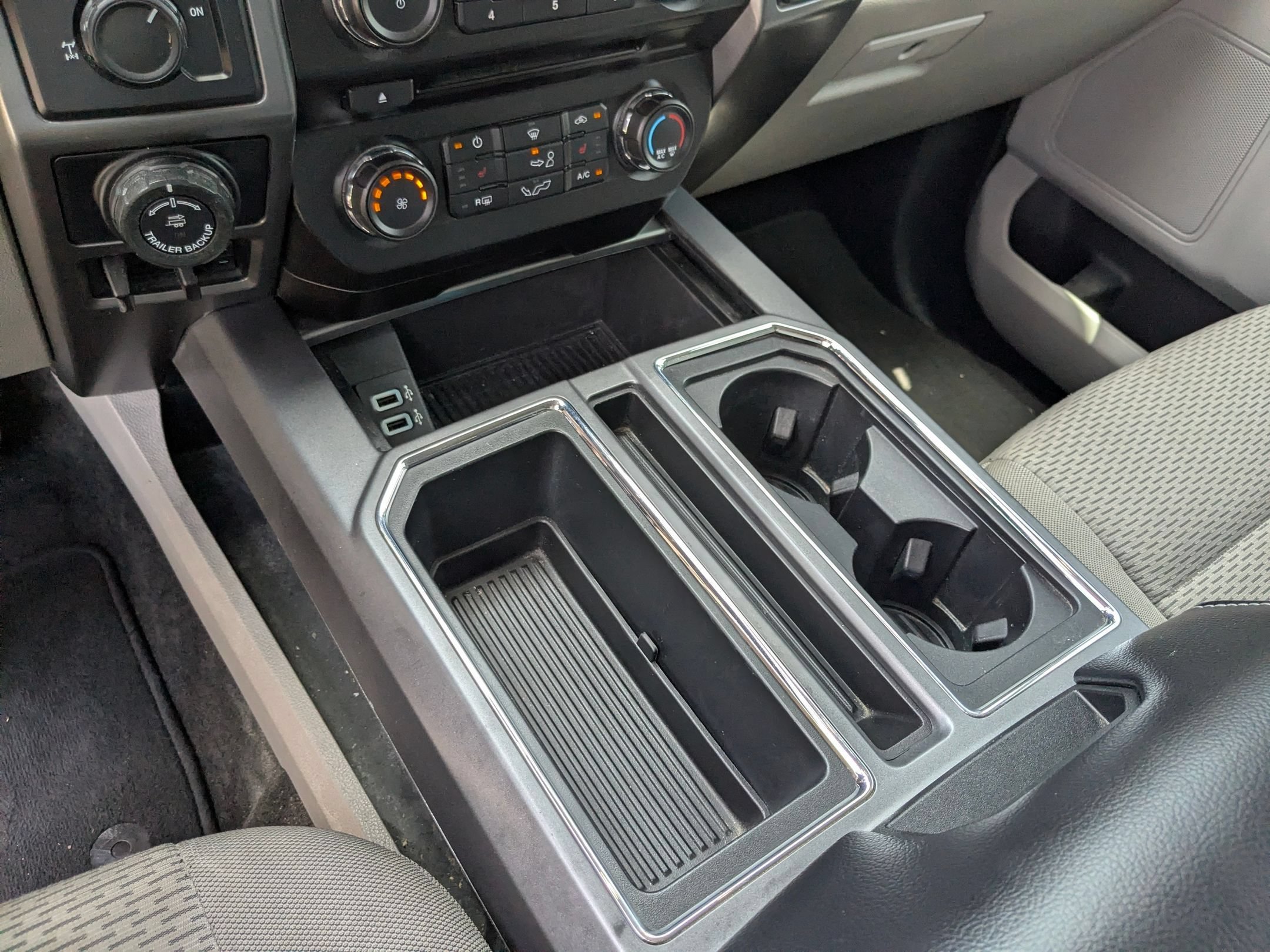 Used 2018 Magnetic Ford XLT image 18
