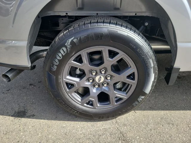 New 2026 Iconic Silver Metallic Ford STX image 5