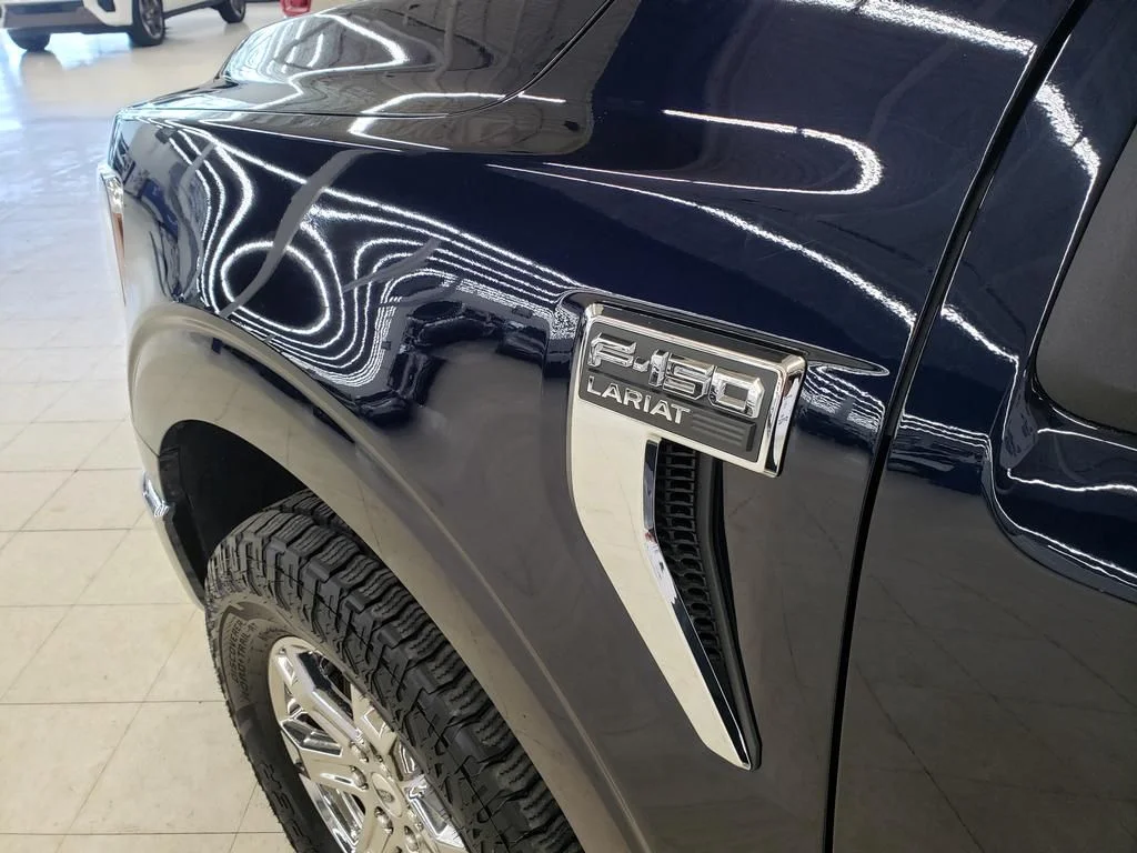 Used 2021 Black Ford Lariat image 10