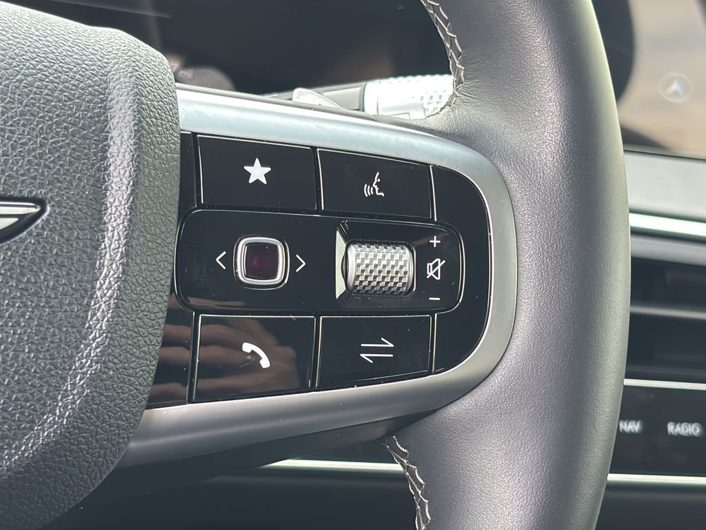 2026 GENESIS GV70 - Photo 23