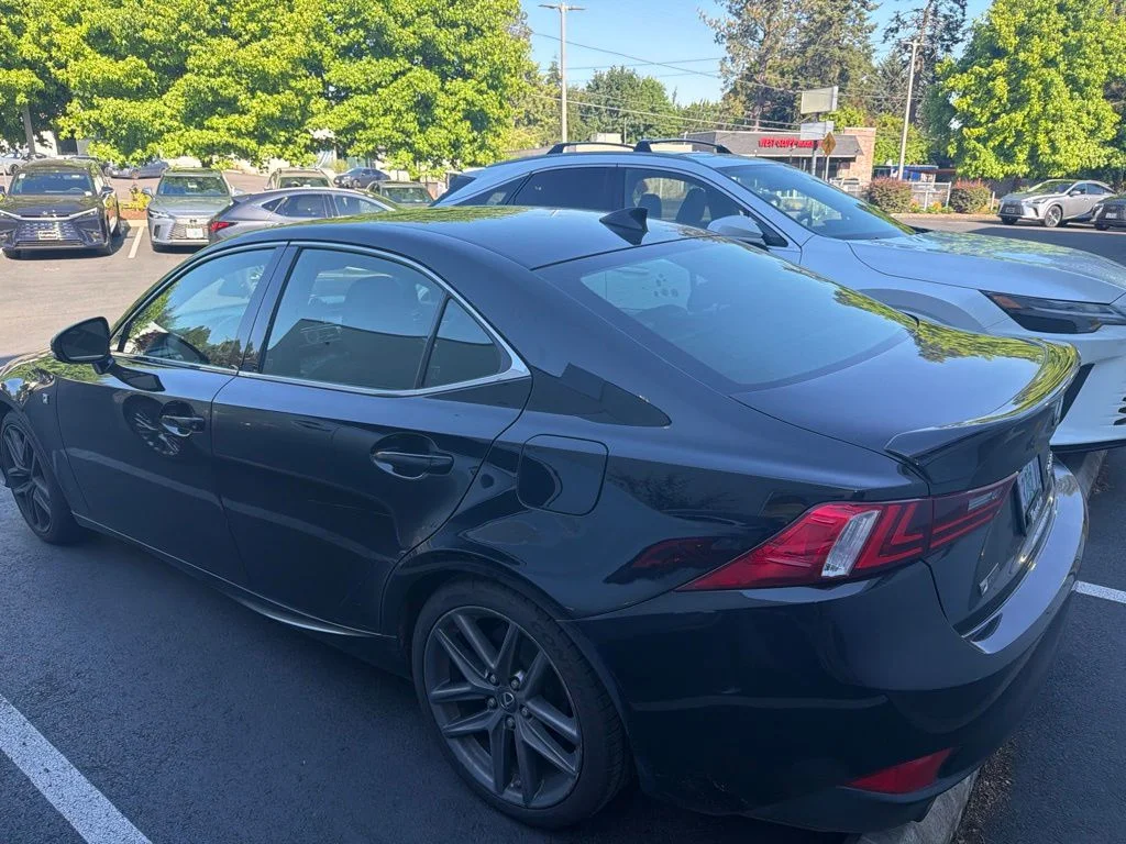 Used 2016 Black Lexus 200t image 5