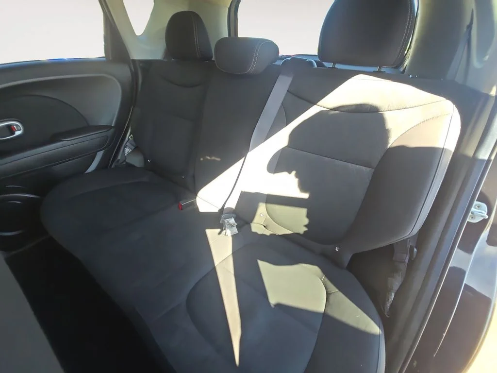 Used 2019 Black Kia Base image 15