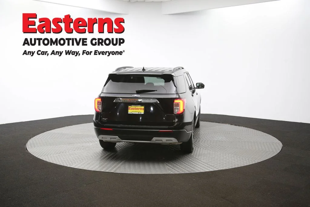 Used 2023 Black Ford XLT image 38
