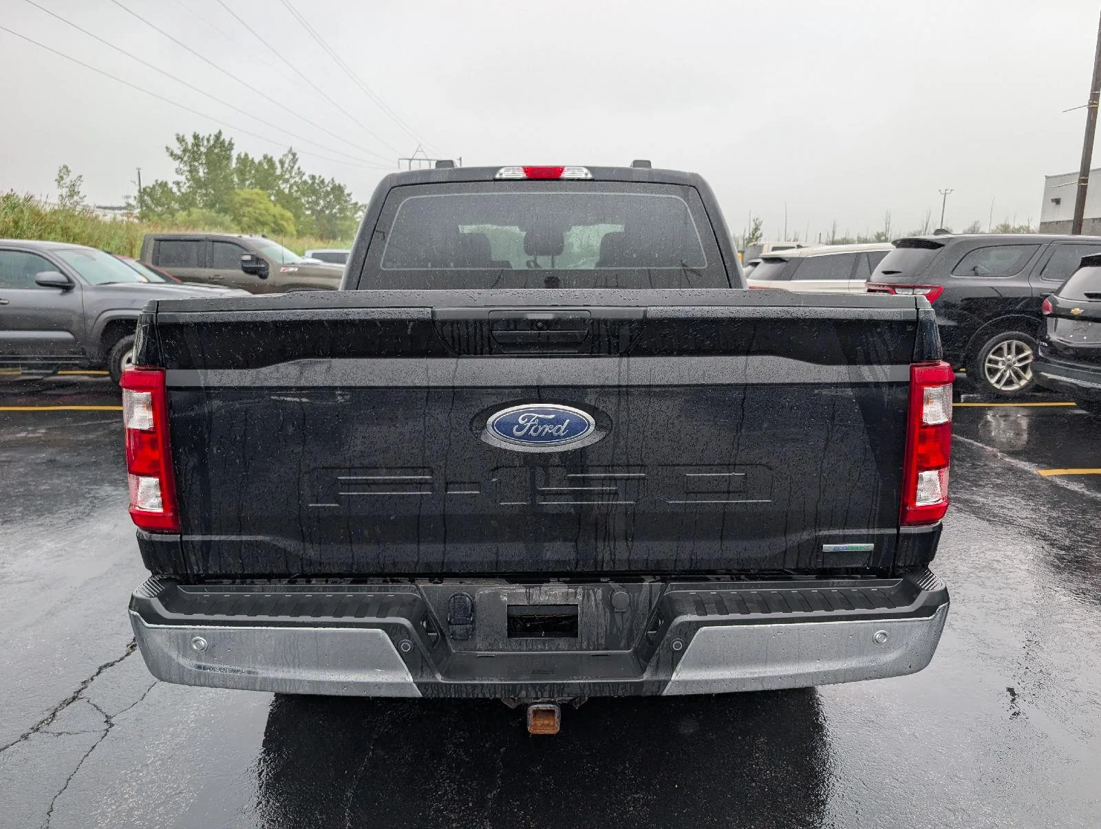 Used 2023  Ford XL image 10