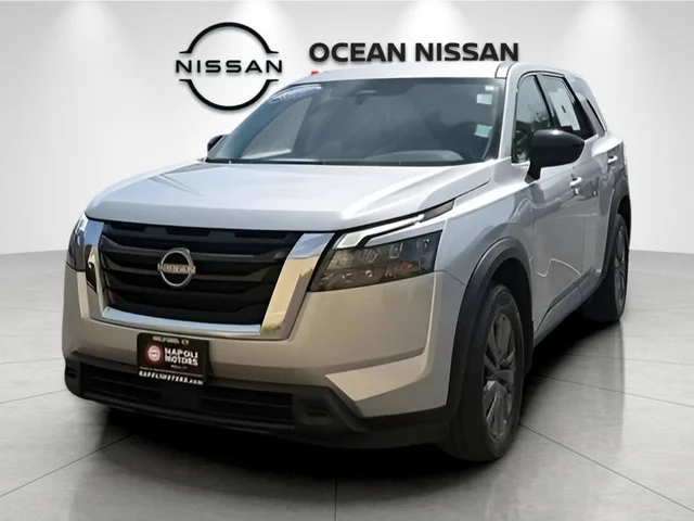 2023 Nissan Pathfinder S
