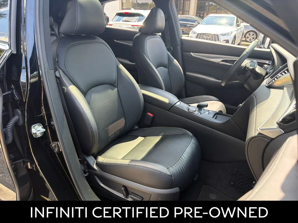 Certified Used 2023 Black Obsidian INFINITI LUXE image 38