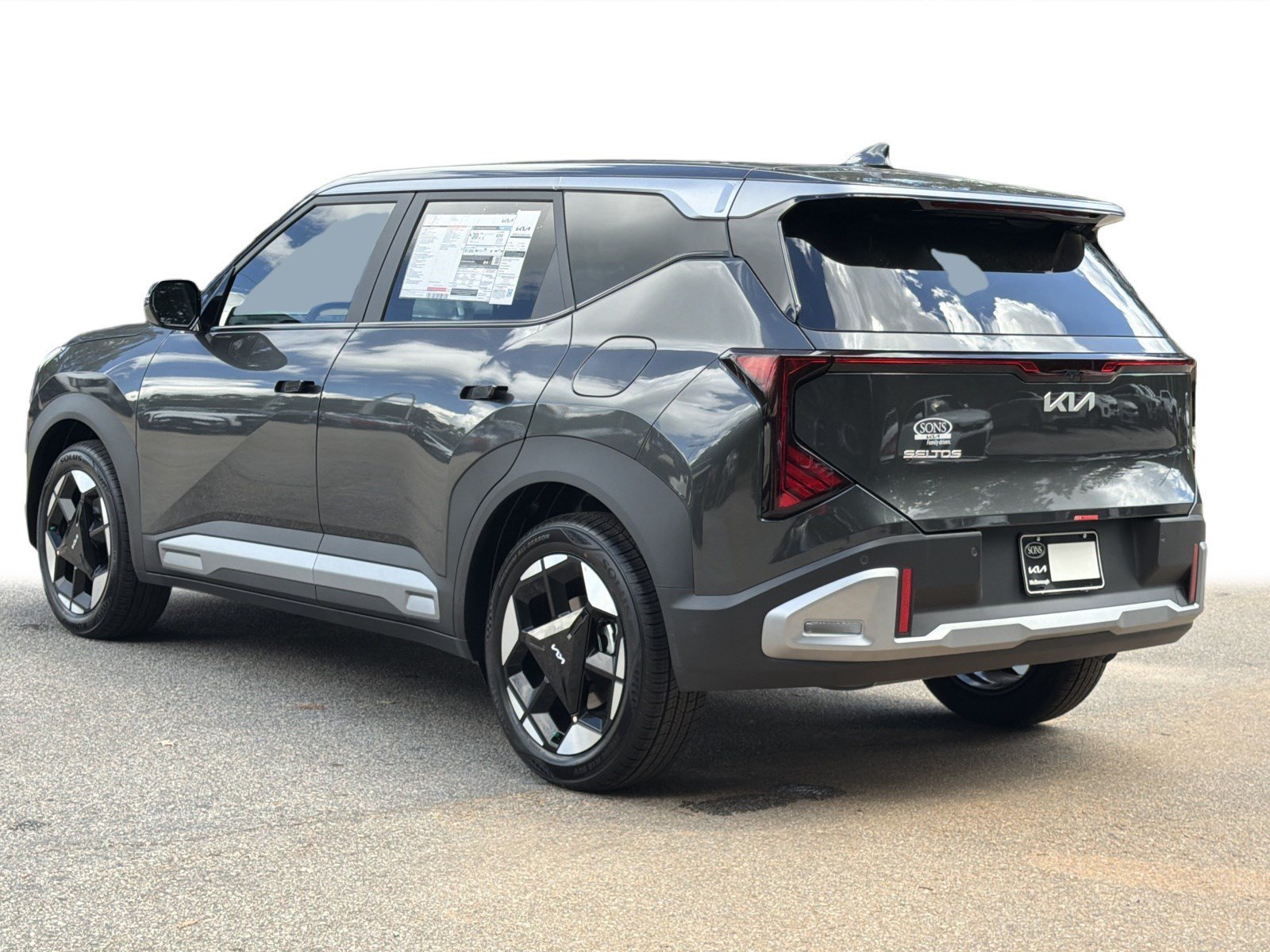 New 2027 Interstellar Gray Kia S image 21