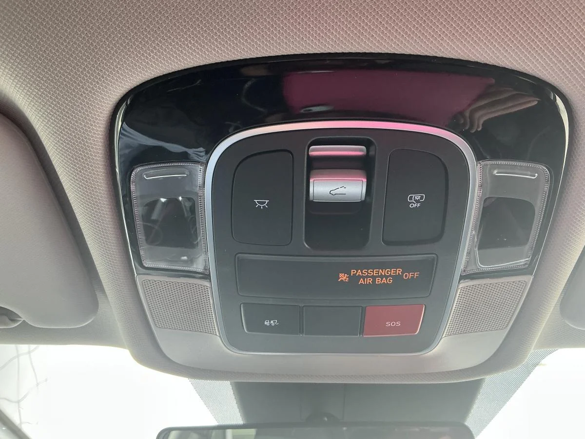 New 2026 Grey Hyundai Preferred image 31