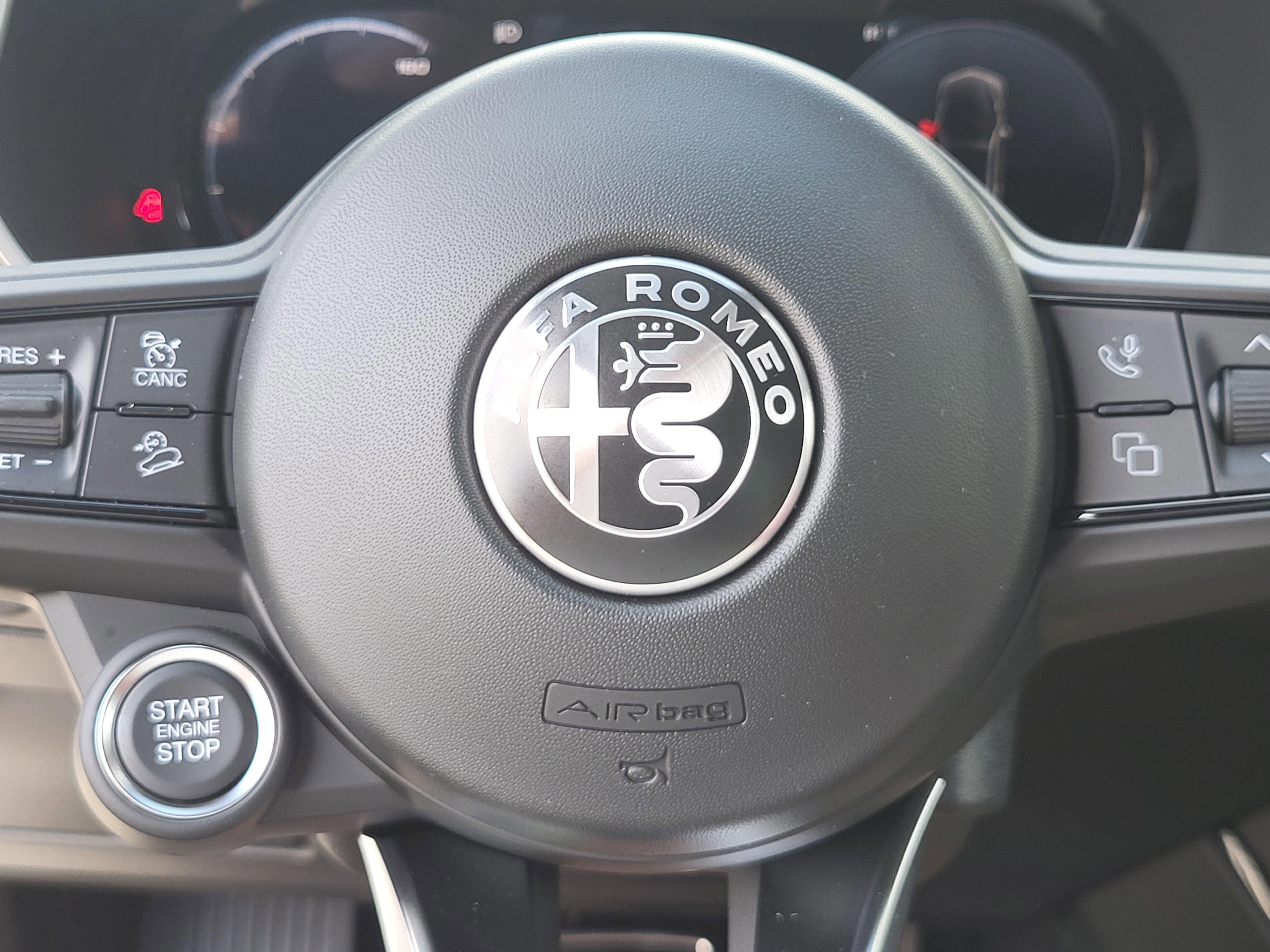 New 2026 Milano White Alfa Romeo  image 62