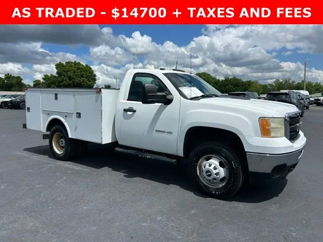 2011 GMC Sierra 2WD Regular Cab Work Truck LWB's photo