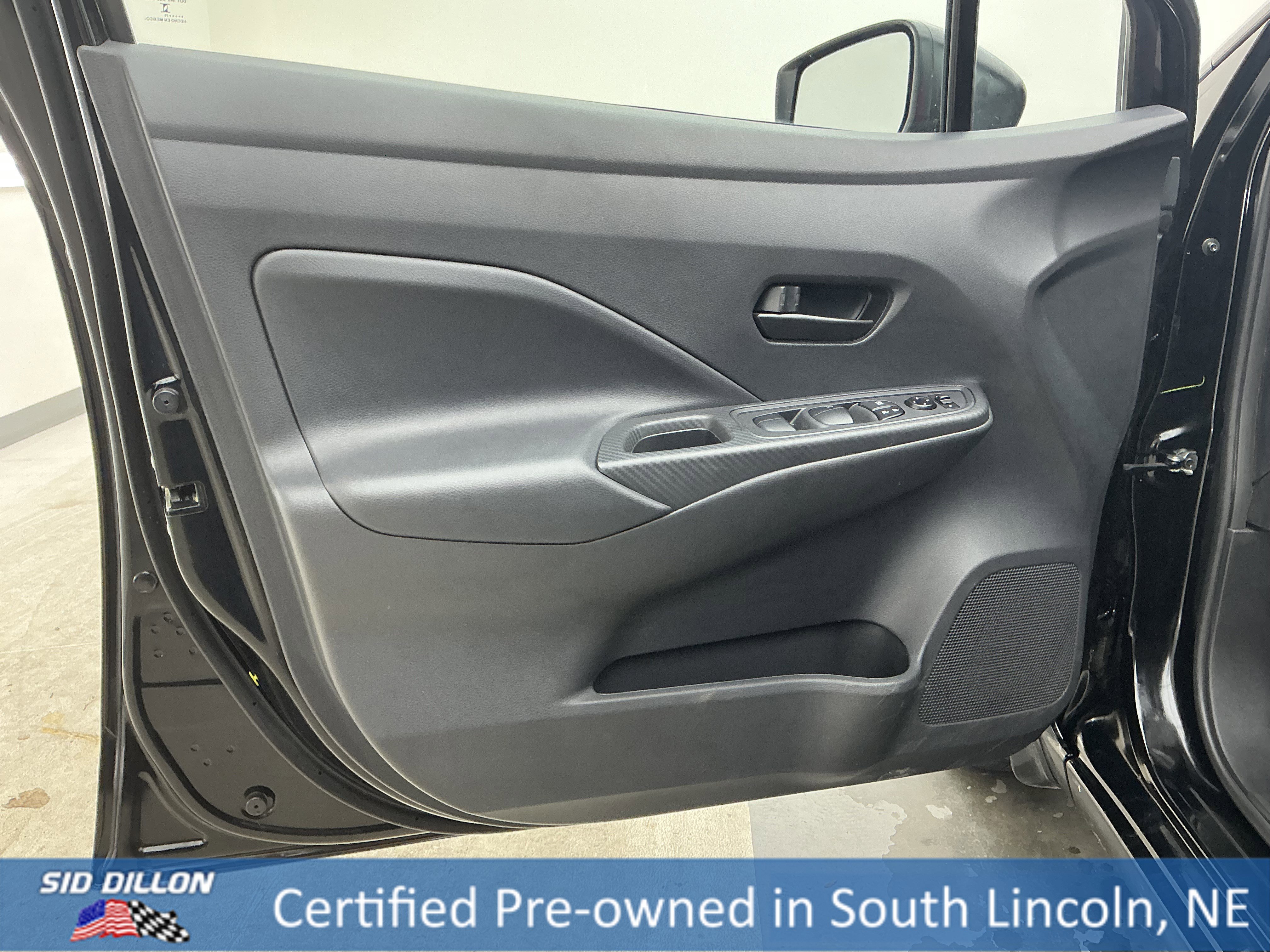 Used 2025 Super Black Nissan S image 15