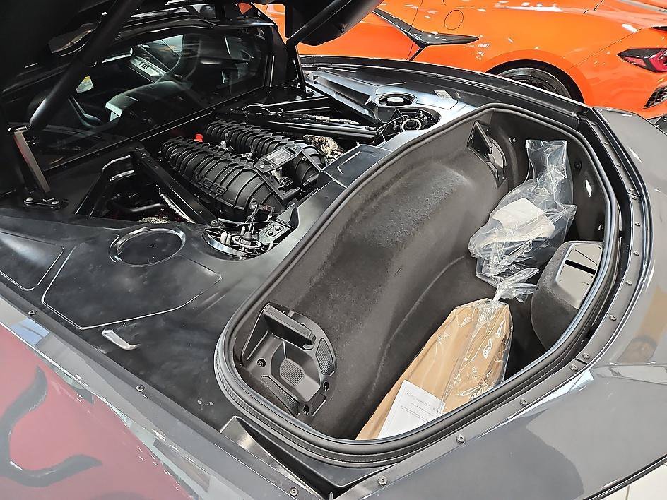 2027 Chevrolet Corvette 1LZ - Photo 15