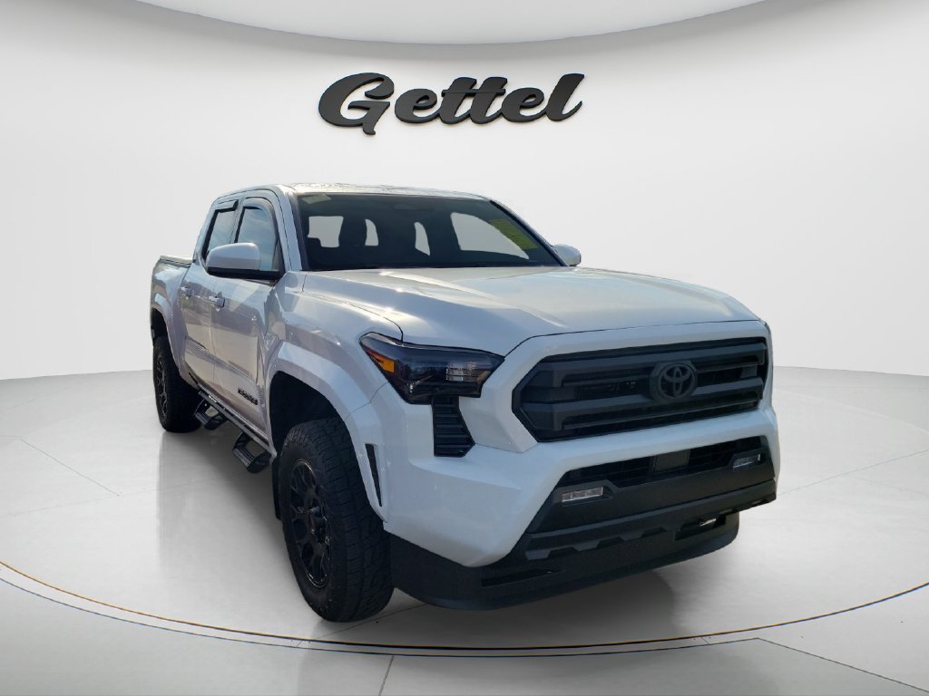 Certified Used 2025 White Toyota SR5 image 3