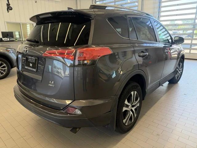 Used 2017 Gray Toyota LE image 5