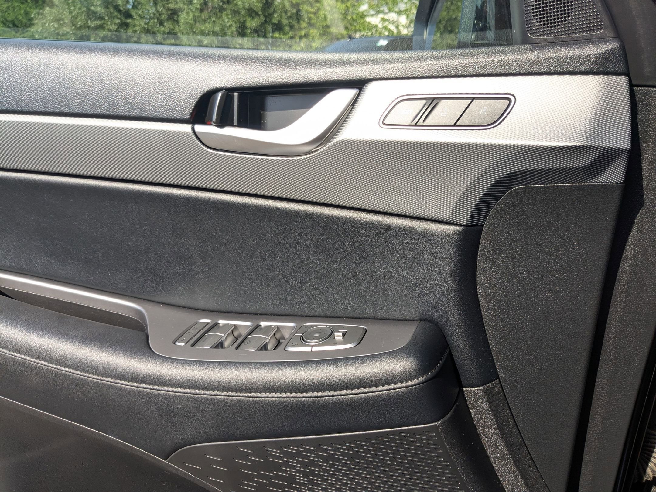 Used 2020 Becketts Black Hyundai SEL image 12