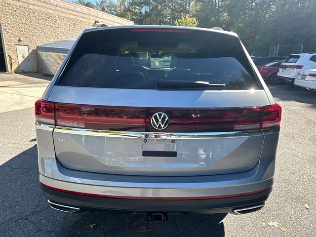 New 2026 Silver Volkswagen 2.0T SE w/Technology image 6