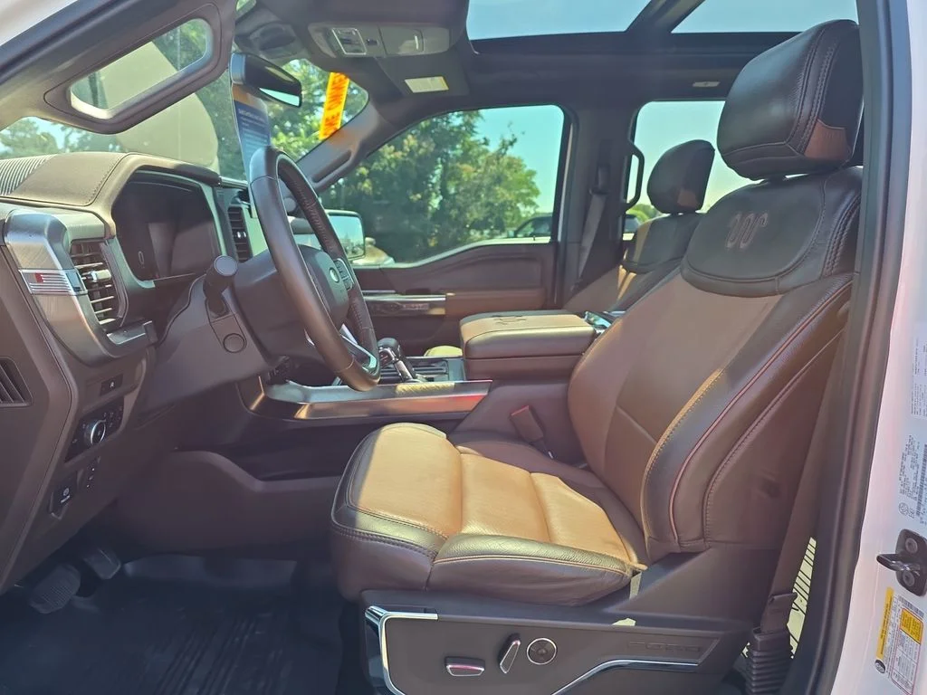 Used 2025 Star White Metallic Tri-Coat Ford King Ranch image 16