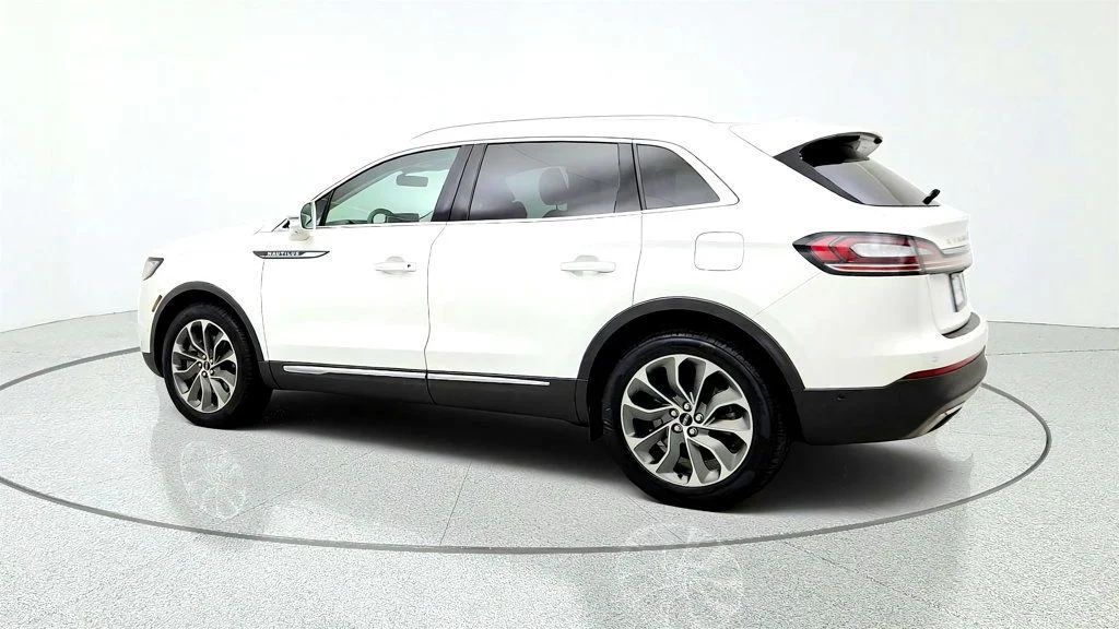 Used 2023 Pristine White Metallic Tri-Coat Lincoln Reserve AWD w/ 2.7L Twin-Turbo V6 & Co-Pilot360 Plus image 7