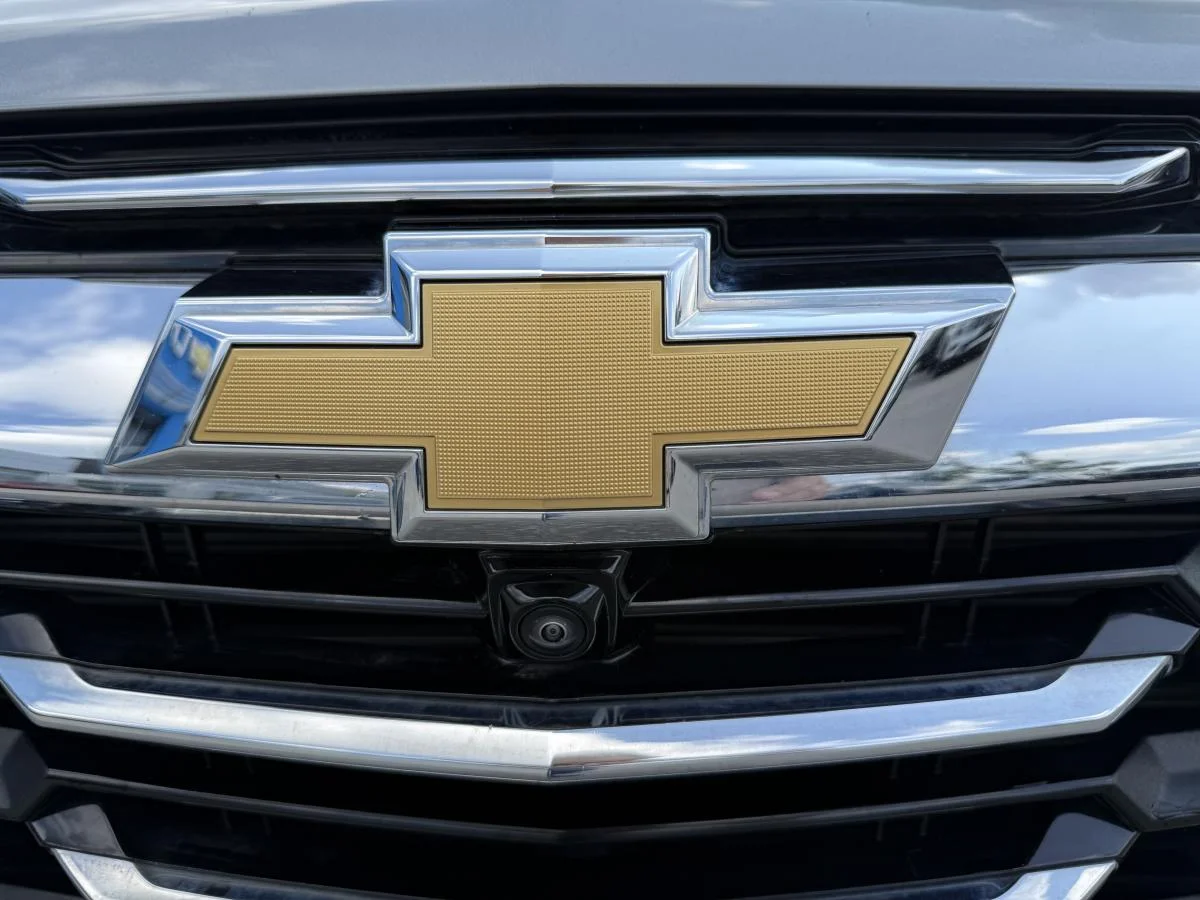 Certified Used 2025 Grey Chevrolet Awd Lt image 11