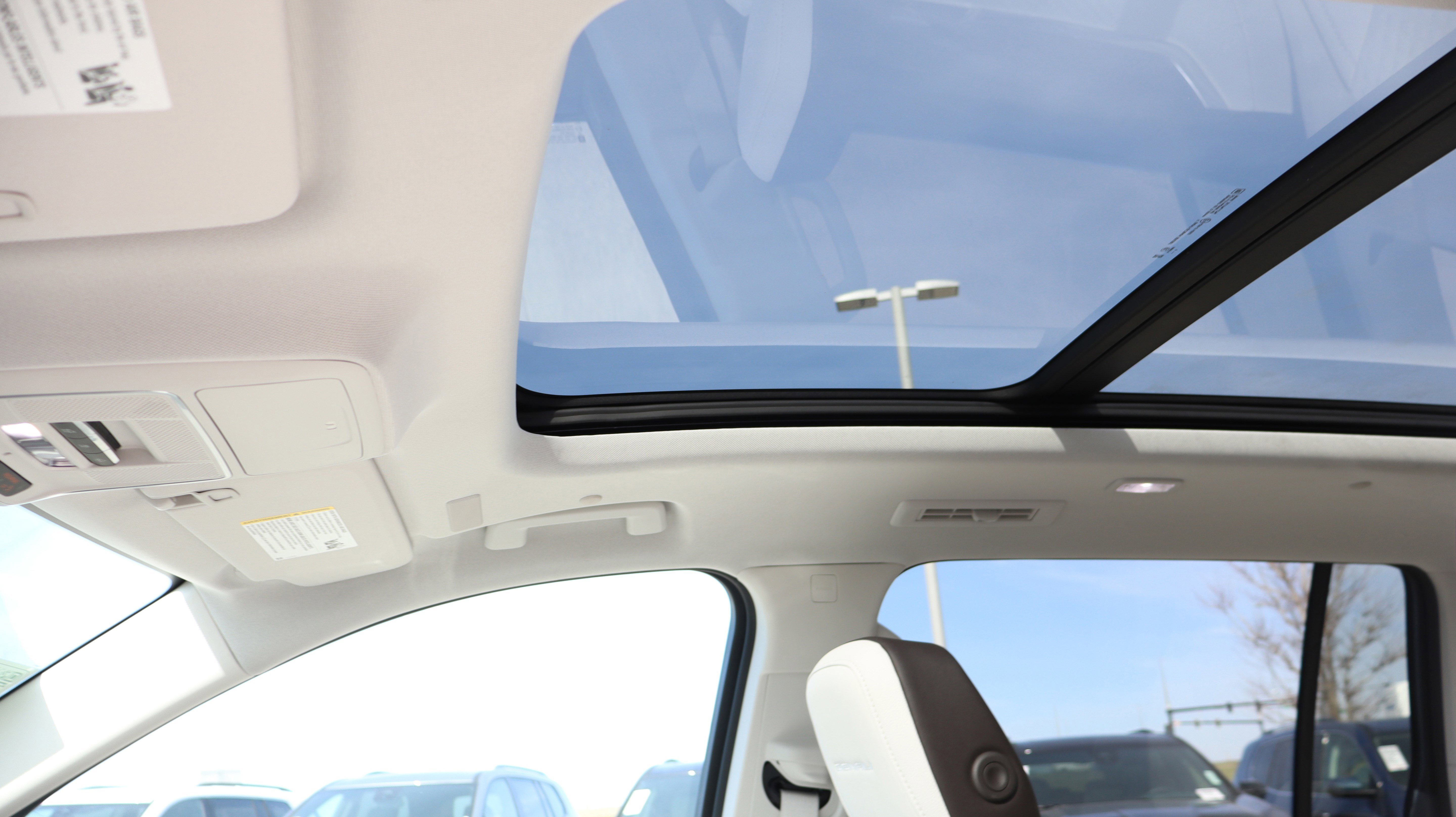 2026 GMC Acadia Denali - Photo 20