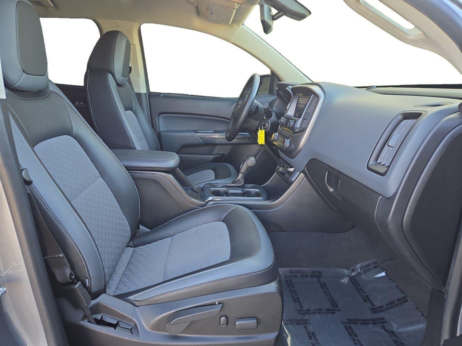 Used 2020 Silver Ice Metallic Chevrolet 4WD Z71 image 24