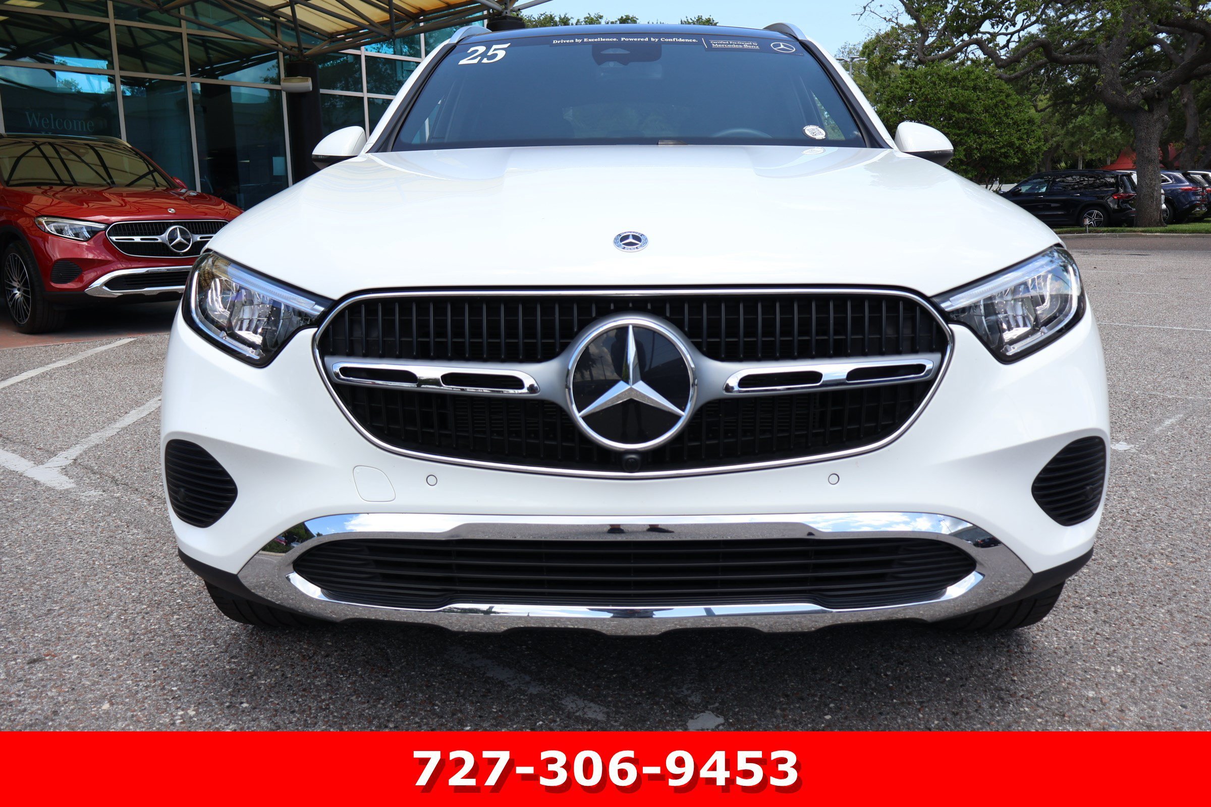 Certified Used 2025 Polar White Mercedes-Benz GLC 300 image 13