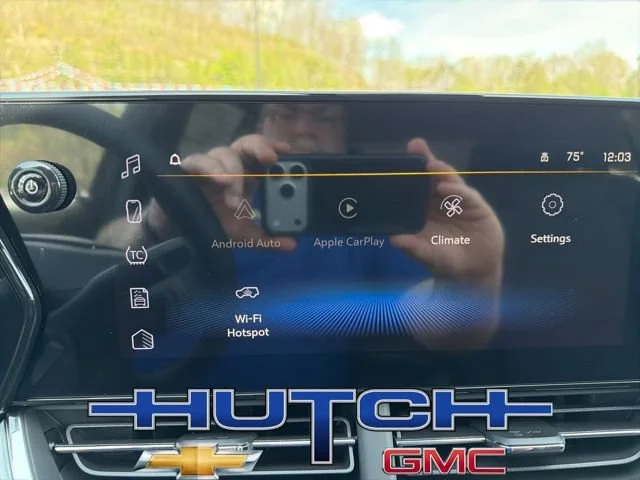 New 2026 Mosaic Black Metallic Chevrolet LT image 37