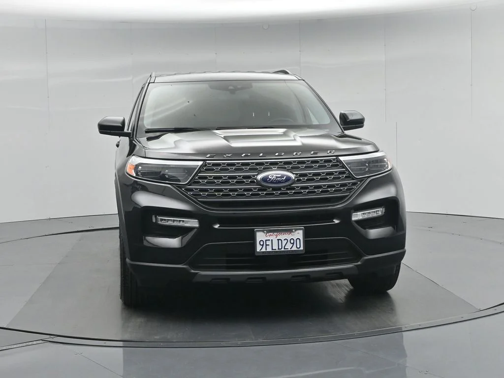 Certified Used 2022 Black Ford XLT image 26