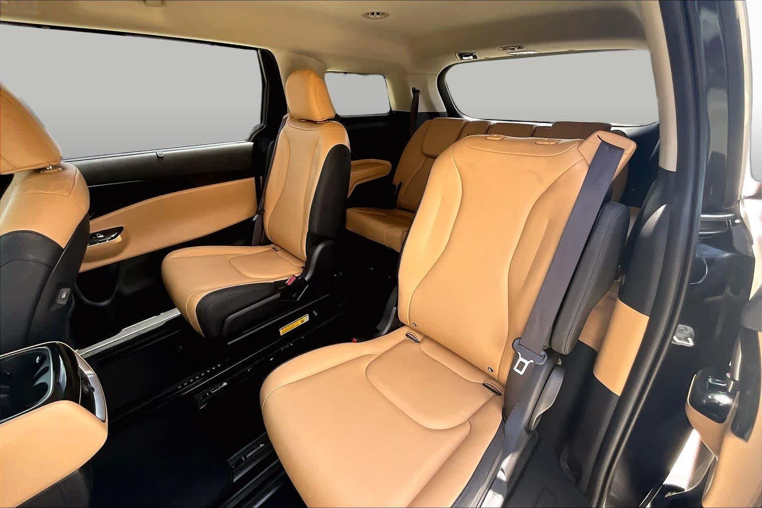 Certified Used 2023 Panthera Metal Kia EX image 18