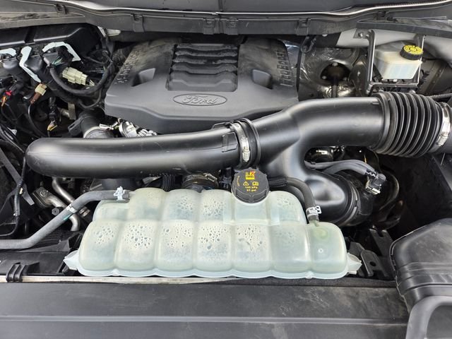 Used 2021 Silver Ford Lariat image 31
