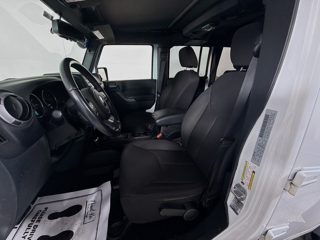 Used 2017 Bright White Clearcoat Jeep Sport image 2