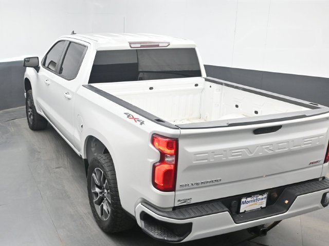 Used 2021 Beige Chevrolet RST image 34