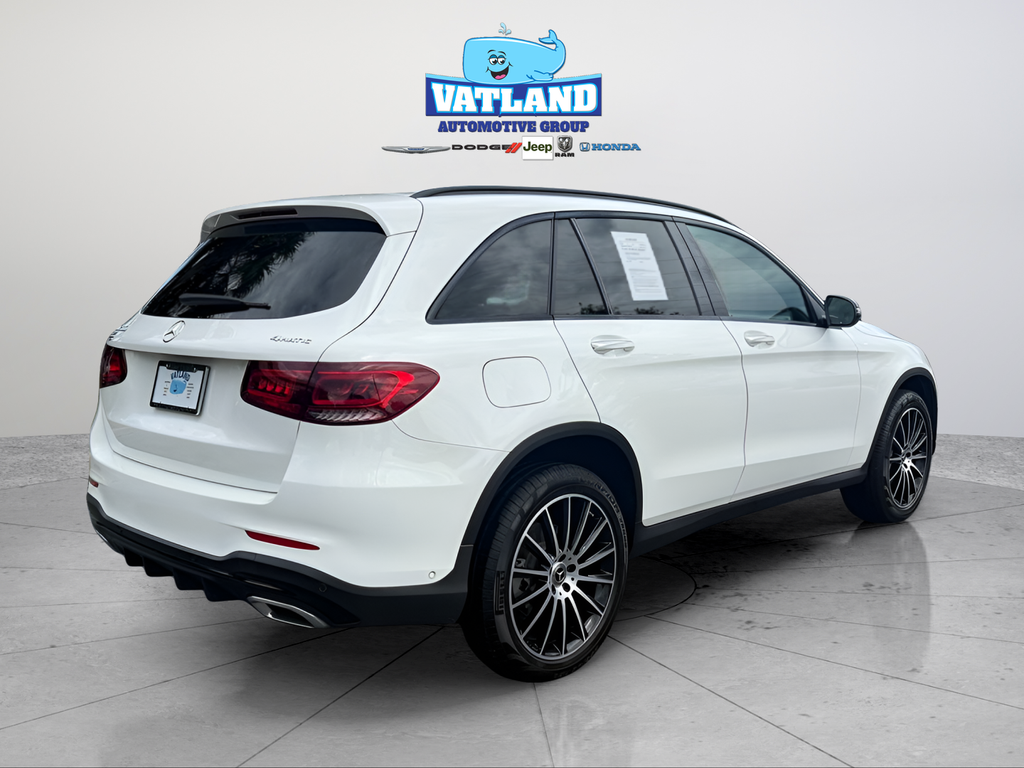 Used 2022 White Mercedes-Benz GLC 300 image 5