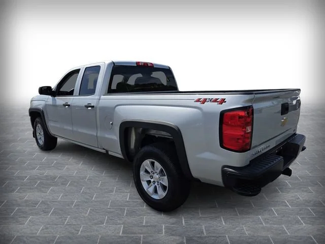 Used 2019 SILVER ICE METALLIC Chevrolet Work Truck image 6