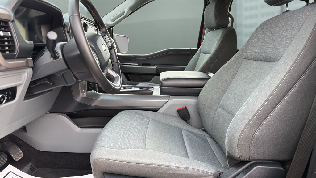 2025 Ford F-150 XLT - Photo 19