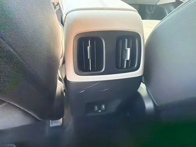 Used 2024 White Pearl Hyundai SEL image 17