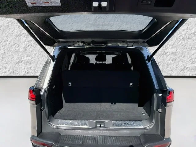 Used 2023 Silver Lexus LX 600 F SPORT image 12