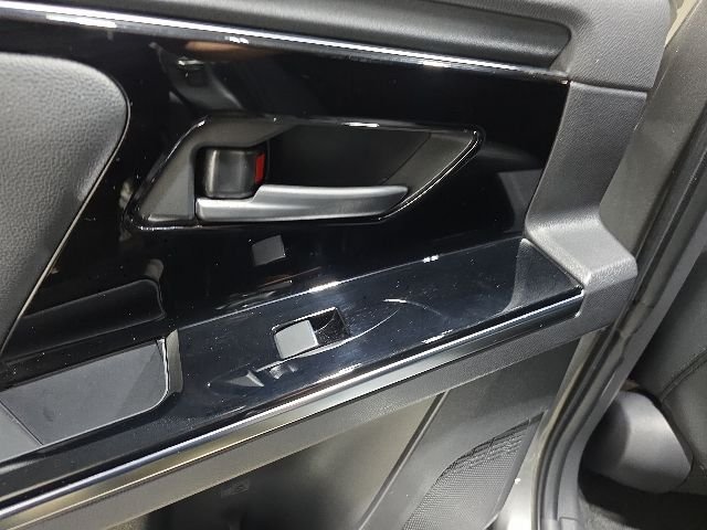 Used 2023 Smoked Carbon Subaru Limited image 27