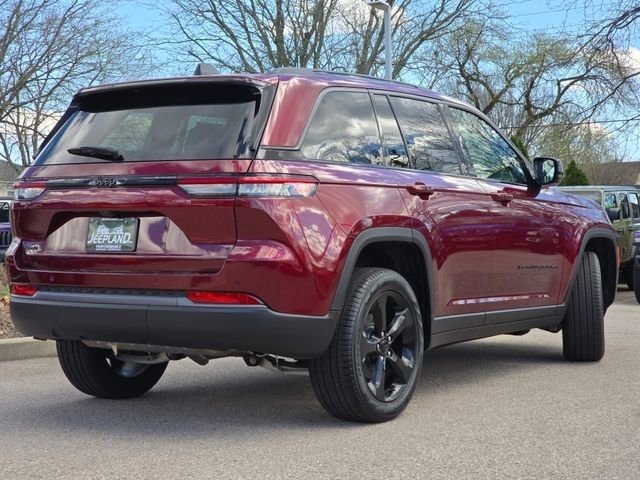 New 2026 Velvet Red Pearl-Coat Exterior Paint Jeep Limited image 29