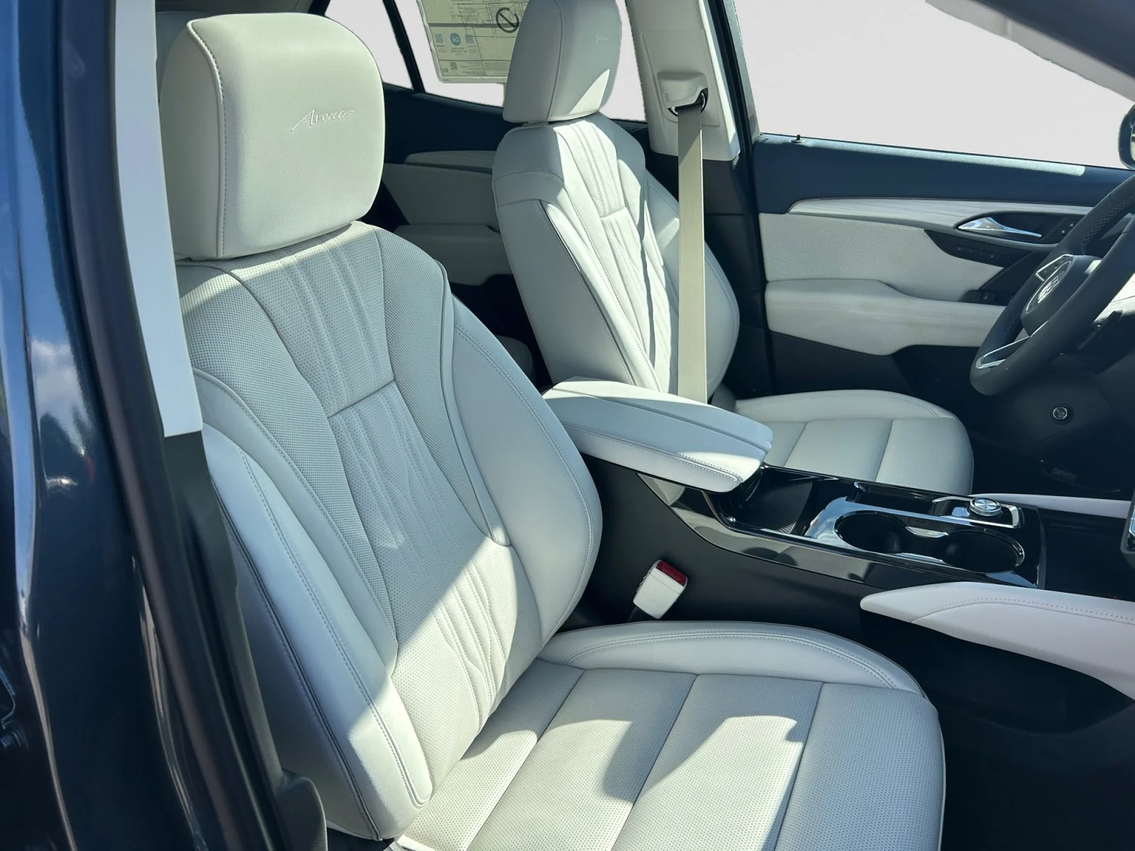 New 2026 Quartz Blue Metallic Buick Avenir AWD image 12