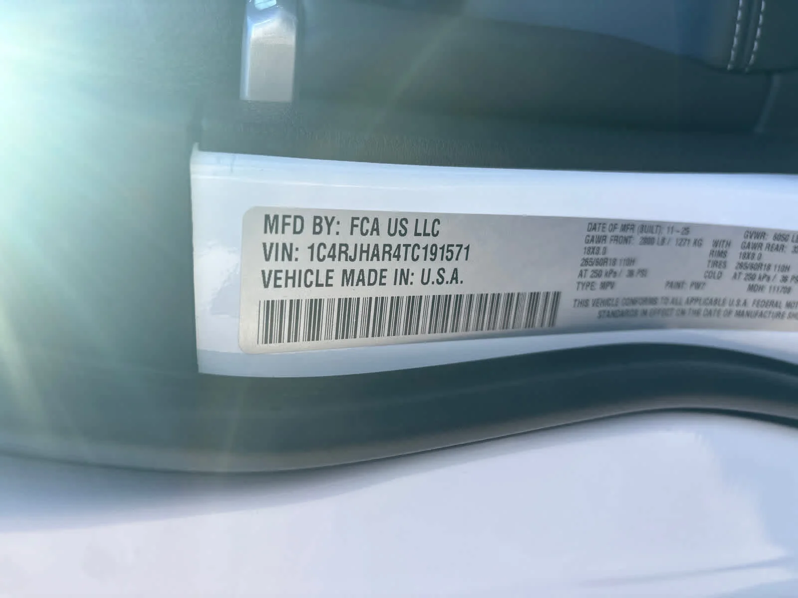 New 2026 Bright White Clearcoat Jeep Laredo Altitude image 30