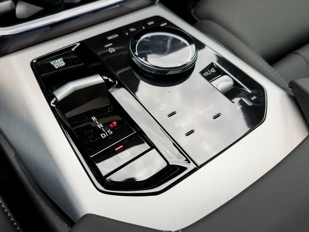 New 2026 Brooklyn Grey Metallic BMW 30 xDrive image 9