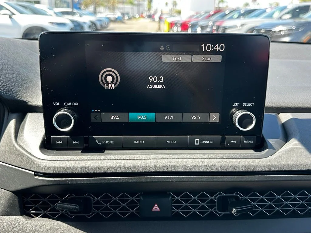 Used 2023 Red Honda LX image 26