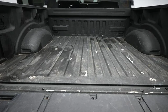 Certified Used 2023 Avalanche Ford XLT image 25